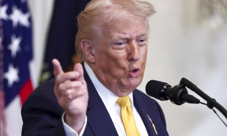 Тръмп обеща 10 млрд. долара за Газа